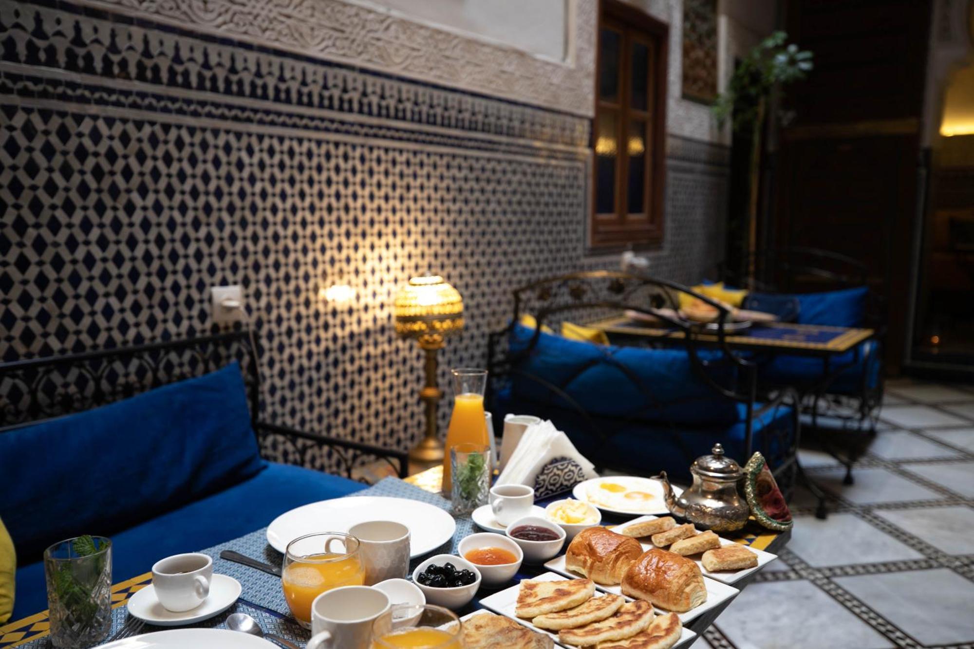 Riad Dar Omar Fès Exteriör bild